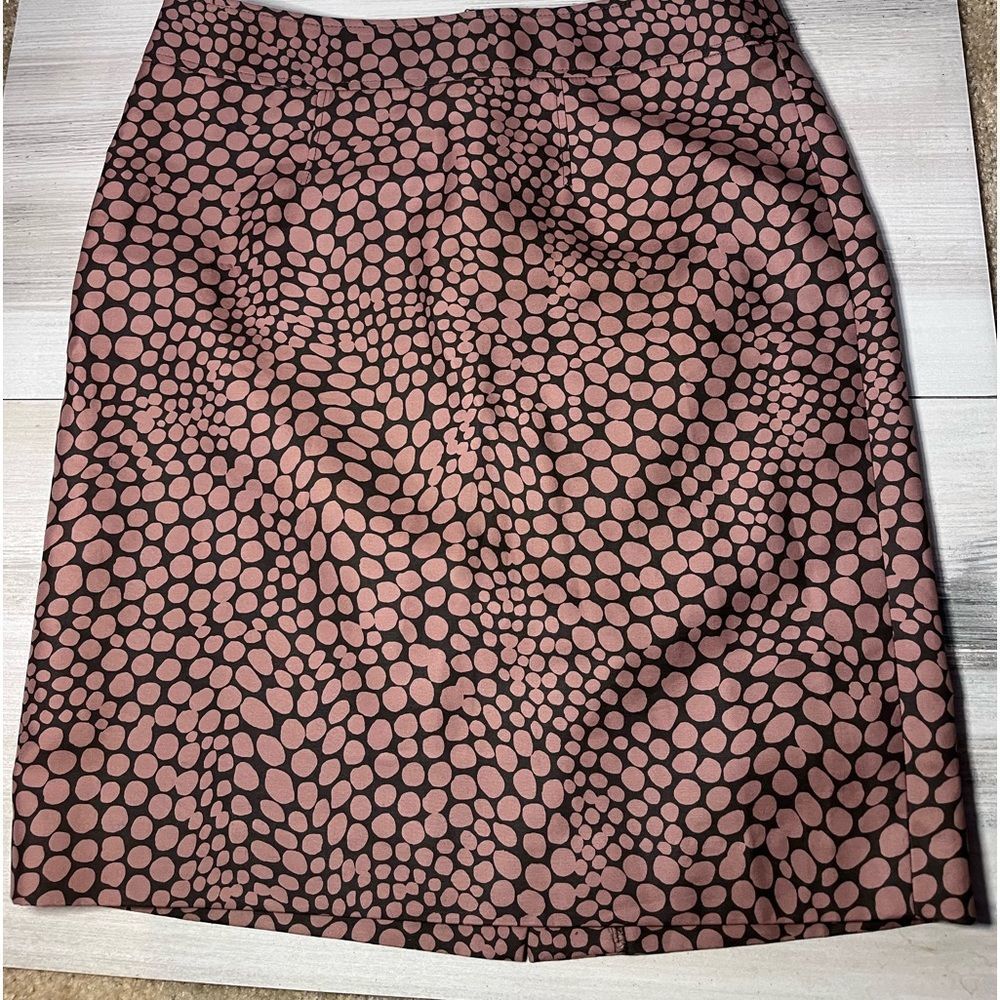 Skirt by Ann Taylor loft print pencil skirt nicely lined zipper / kickpleat